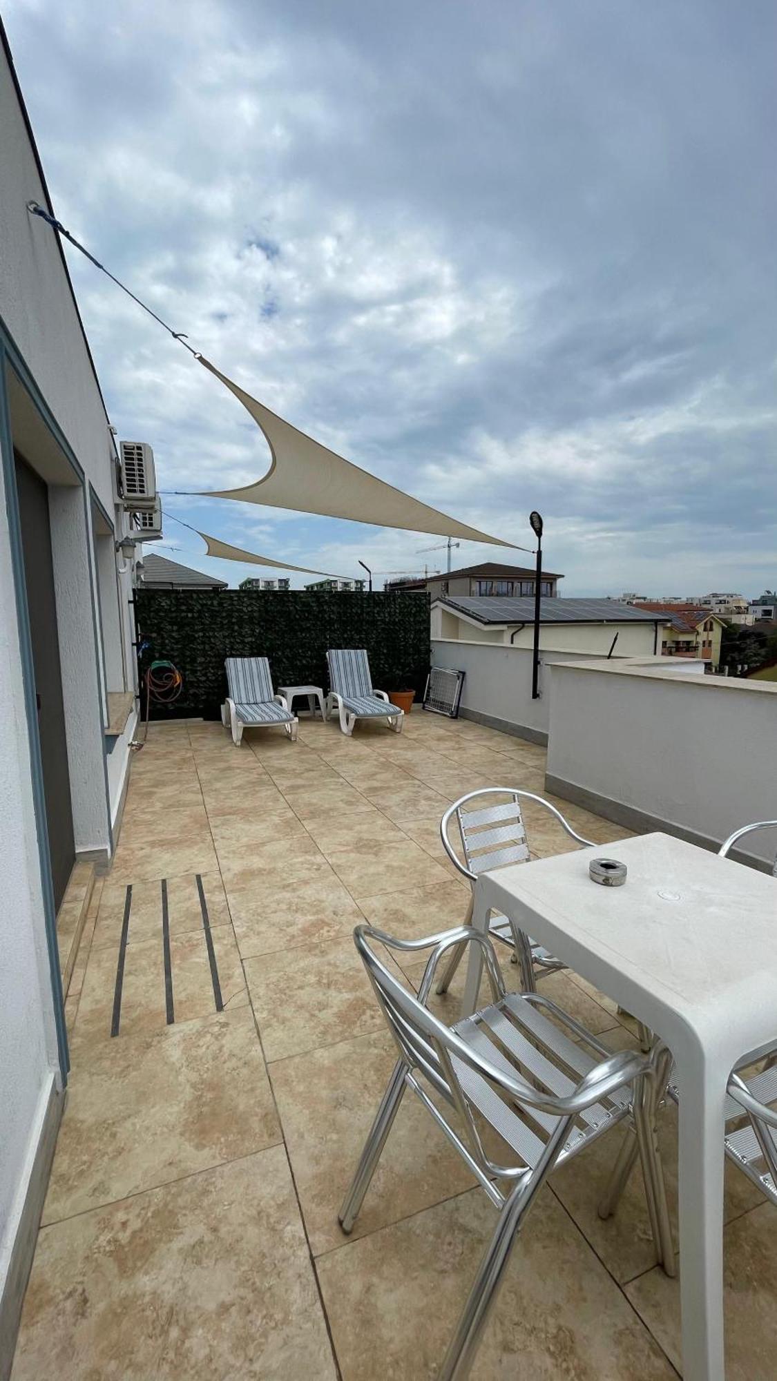 Sorriso Mamaia Nord Aparthotel นาโวดาริ ภายนอก รูปภาพ