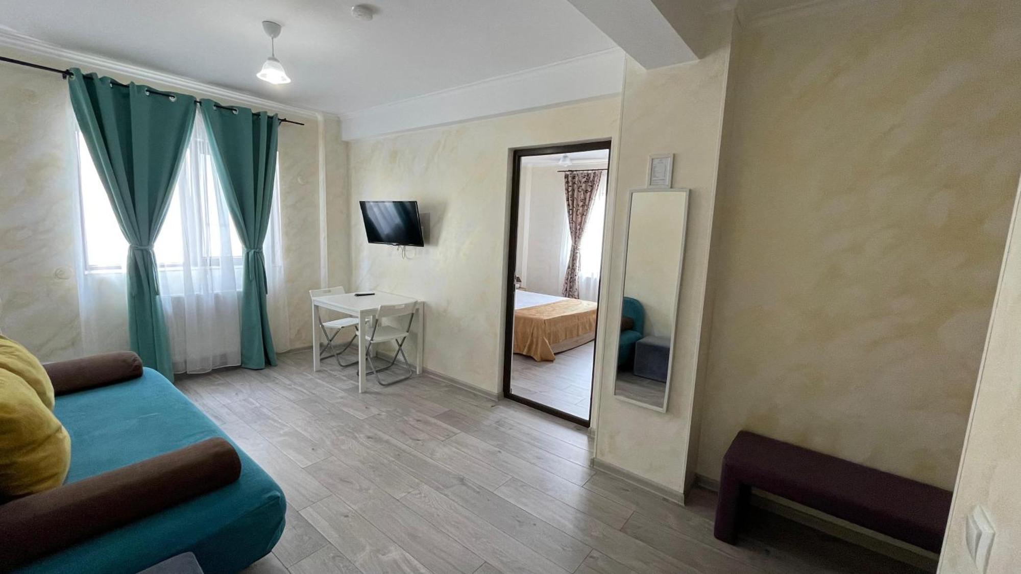 Sorriso Mamaia Nord Aparthotel นาโวดาริ ภายนอก รูปภาพ