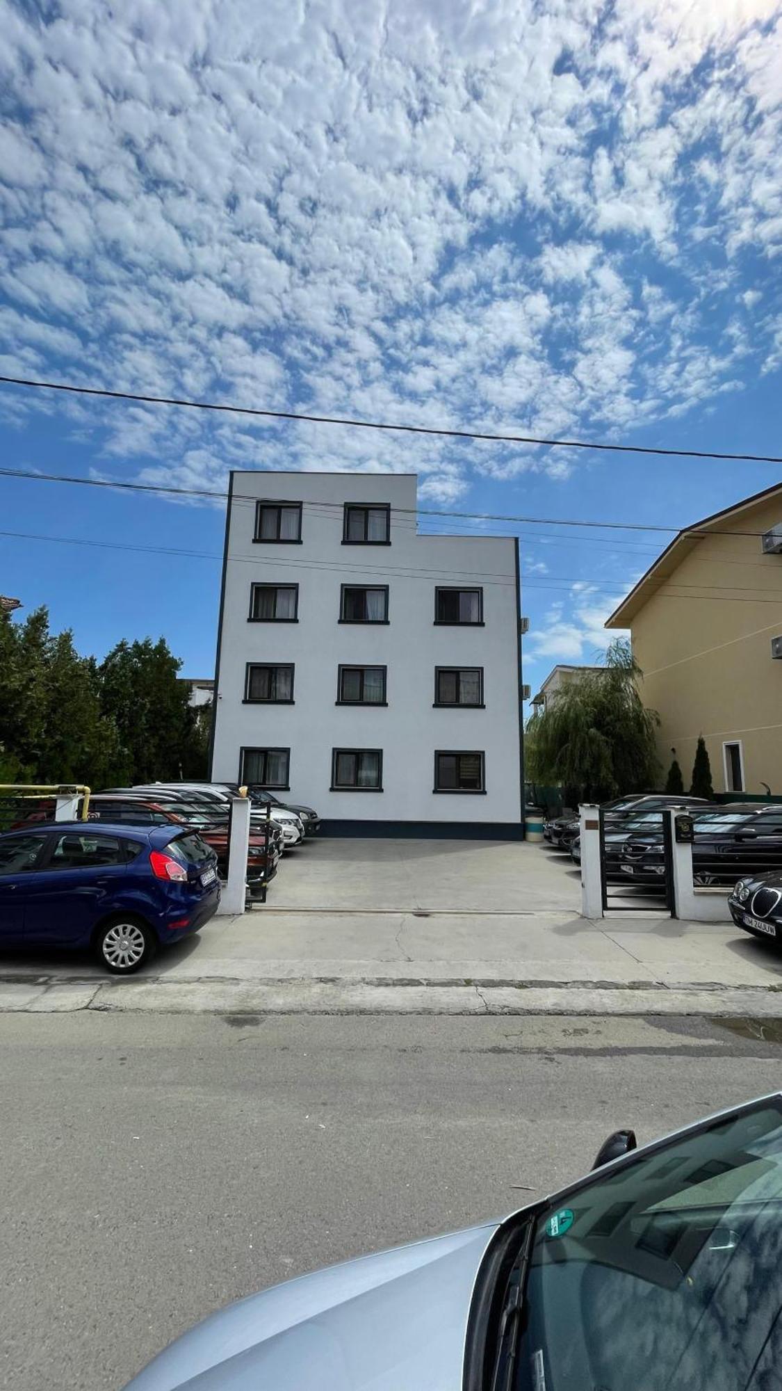 Sorriso Mamaia Nord Aparthotel นาโวดาริ ภายนอก รูปภาพ