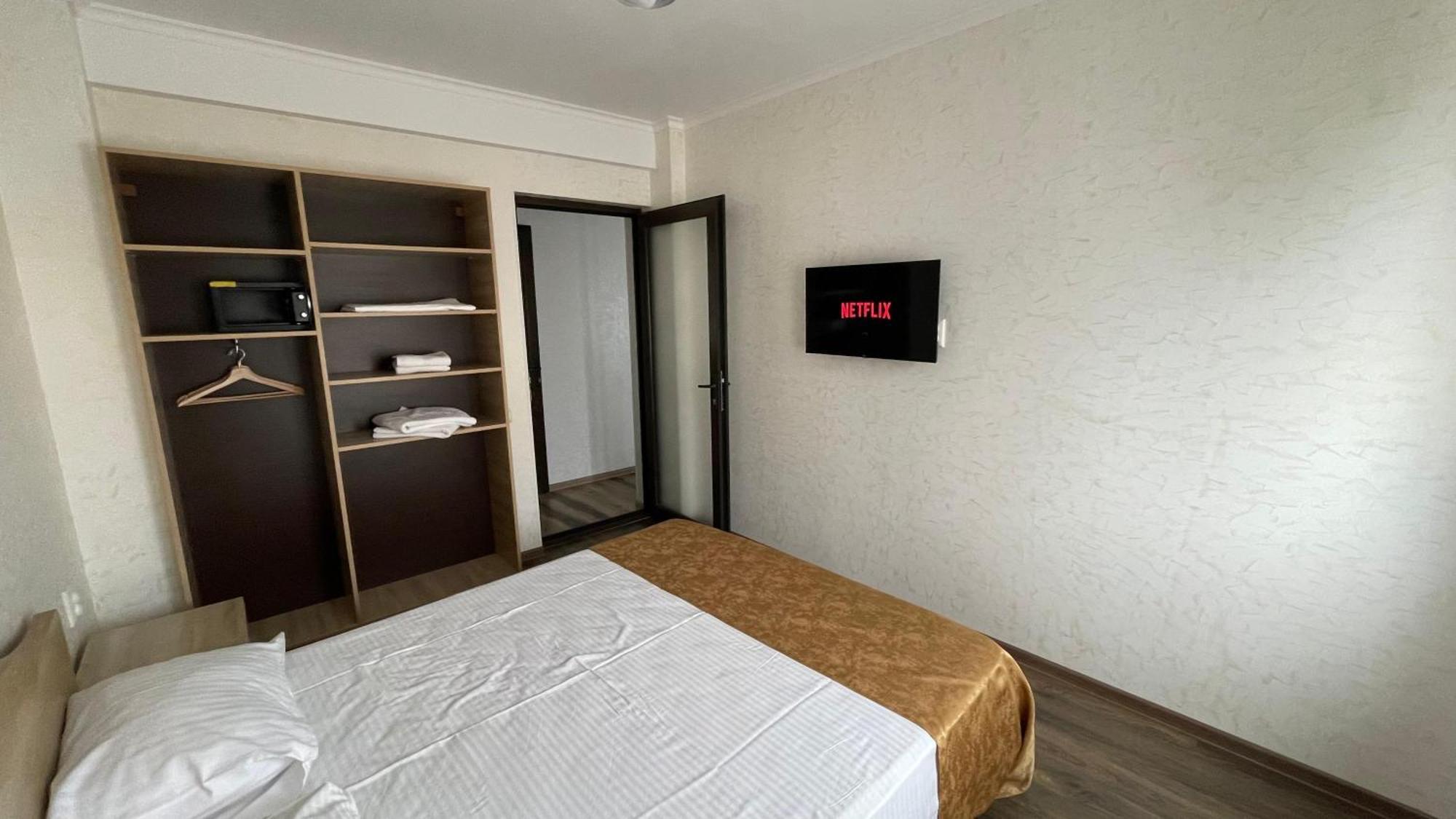 Sorriso Mamaia Nord Aparthotel นาโวดาริ ภายนอก รูปภาพ